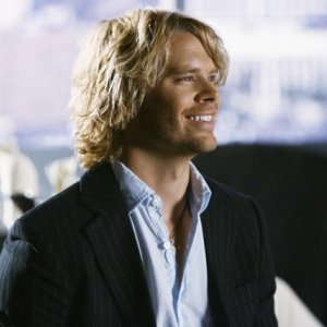 Eric Christian Olsen nell'episodio 'Bakersfield' della terza stagione di Brothers And Sisters