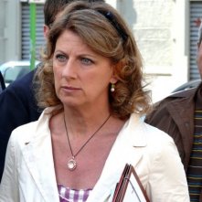 Angela Finocchiaro in una scena del film tv Finalmente a casa