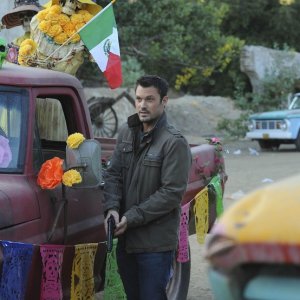 Brian Austin Green in una scena dell'episodio Mr. Ferguson Is Ill Today di The Sarah Connor Chronicles