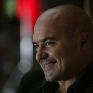 Luca Zingaretti nell'episodio La pazienza del ragno de Il commissario Montalbano