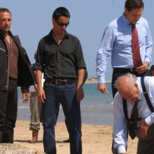 Peppino Mazzotta in una sequenza dell'episodio Le ali della sfinge della fiction Il commissario Montalbano