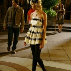 Taylor Momsen e Matthew Settle durante un momento dell'episodio 'There might be blood' della serie tv Gossip Girl