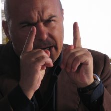 Un primo piano di Luca Zingaretti nell'episodio Le ali della sfinge della fiction Il commissario Montalbano