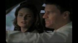 4x07 - The Skull in the Sculpture - Bones - Promo