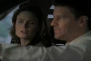 4x07 - The Skull in the Sculpture - Bones - Promo