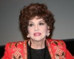 Gina Lollobrigida riceve il Marco Aurelio d'oro