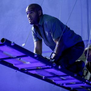 Amaury Nolasco  e Dominic Purcell nell'episodio 'Quiet Riot' della quarta stagione della serie tv Prison Break