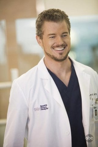 Eric Dane in una sequenza dell'episodio 'These Ties That Bind' della serie tv Grey's Anatomy