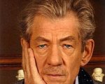 Ian McKellen e Patrick Stewart aspettano Godot