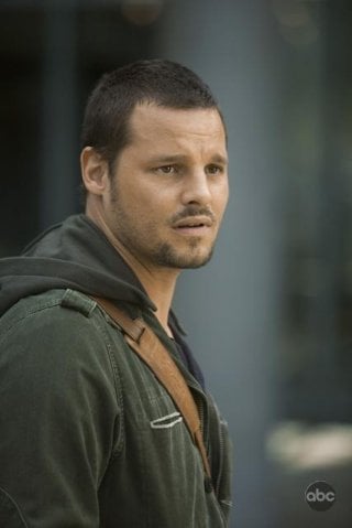 Justin Chambers nell'episodio 'These Ties That Bind' della serie tv Grey's Anatomy