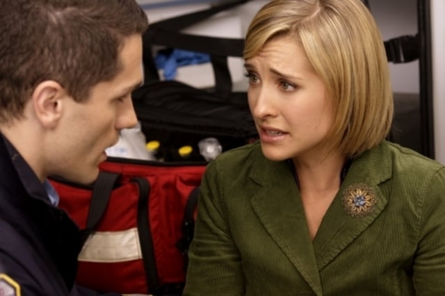 Allison Mack e Sam Witwer in una scena dell'episodio 'Abyss' della serie tv Smallville