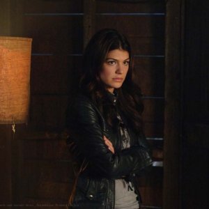 Genevieve Cortese in una scena dell'episodio I Know What You Did Last Summer di Supernatural
