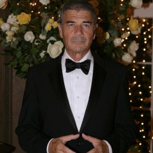 Robert Forster nell'episodio Villains di Heroes
