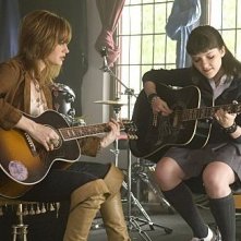 Madeleine Martin in una scena dell'episodio 'Coke Dick & The First Kick' di Californication