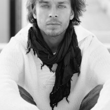 Un bel ritratto in bianco e nero di Giuseppe Schisano