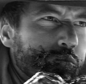 Una scena drammatica di Inferno Bianco, diretto da Stefano Jacurti ed Emiliano Ferrera