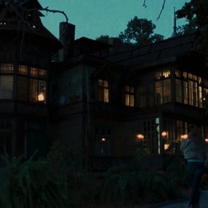 Un'immagine del film horror House