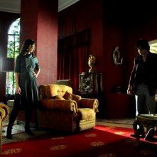 Andrea Sartoretti e Daniela Virgilio in una scena del decimo episodio di Romanzo Criminale - La serie