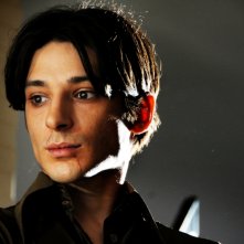 Fausto Paravidino nell'undicesimo episodio di Romanzo Criminale - La serie