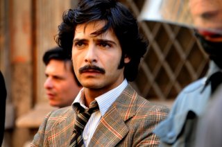 Marco Bocci è il commissario Scialoja nel primo episodio di Romanzo Criminale - La serie