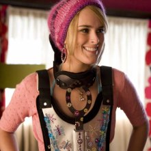 Rumer WIllis in un'immagine della commedia La coniglietta di casa