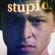 Mitch Hewer in un'immagine tratta dall'episodio 'Behind the Mask' della serie Britannia High