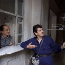 Fabio De Luigi in una scena del film Gli amici del Bar Margherita