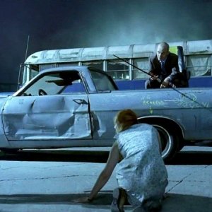 Stephen Moyer e Zeljko Ivanek in una scena dell'episodio I Don't Wanna Know della serie True Blood