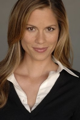 Una Foto Di Maxine Bahns 95933