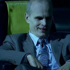 Zeljko Ivanek è il giudice vampiro nell'episodio I Don't Wanna Know della serie True Blood