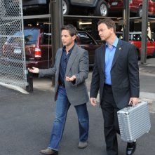 Gary Sinise e Scott Wolf in un momento dell'episodio 'My Name is Mac Taylor' della serie tv CSI NY