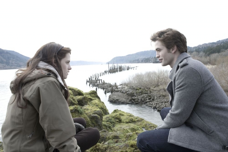 Kristen Stewart E Robert Pattinson In Una Scena Del Film Twilight 96154