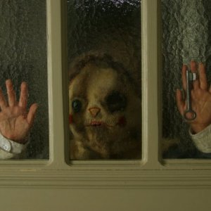 Un'immagine del film The Orphanage di Juan Antonio Bayona