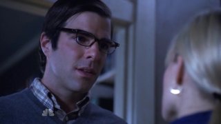 Zachary Quinto nell'episodio Villains di Heroes