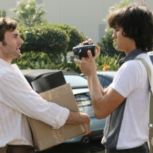 Michael Steger e Ryan Eggold nell'episodio Games People Play di 90210