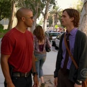Shemar Moore e Matthew Gray Gubler nell'episodio 'Memoriam' della serie tv Criminal Minds