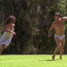 Lizzy Caplan e Ryan Kwanten in un'immagine dell'episodio To Love is to Bury della serie tv True Blood