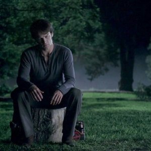 Stephen Moyer in un'immagine dell'episodio To Love is to Bury della serie tv True Blood