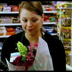 Alexandra Holden in n'immagine del film Special