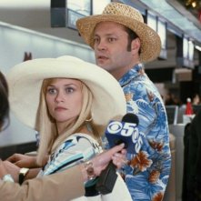 Reese Witherspoon e Vince Vaughn in una scena della commedia Four Christmases