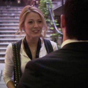Blake Lively nel ruolo di Serena nell'episodio 'La Mia Peggior Amica' della serie tv Gossip Girl