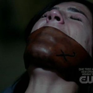 Genevieve Cortese nel ruolo della demone Ruby nell'episodio 'Heaven and Hell' della quarta stagione di Supernatural