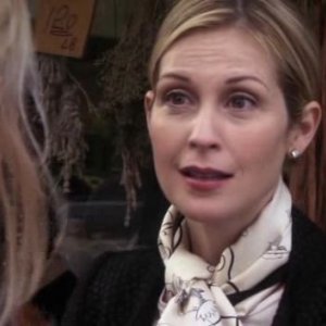 Kelly Rutherford  nell'episodio 'La Torta ti fa bella' della prima stagione di Gossip Girl