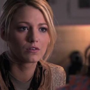 La bella Blake Lively nell'episodio 'La Torta ti fa bella' della prima stagione di Gossip Girl