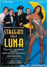 La locandina di Stregati dalla Luna
