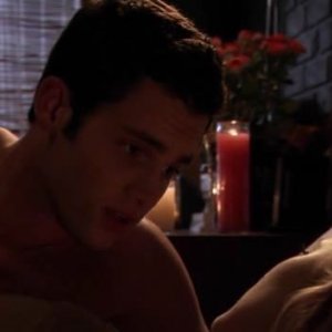 Penn Badgley nel ruolo di Dan nell'episodio 'Victor,Victrola' della prima stagione di Gossip Girl