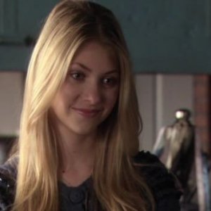 Taylor Momsen nell'episodio 'Un Compleanno da ricordare' della prima stagione di Gossip Girl