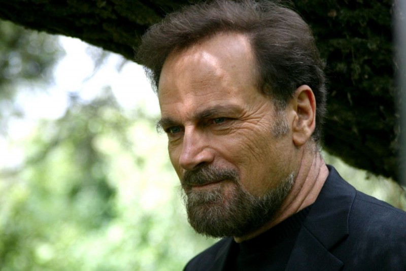 Franco Nero in un'immagine del film Mario il mago