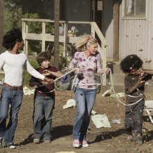 Jaime Pressly in una scena dell'episodio 'Nature's Game Show' della serie tv My name is Earl