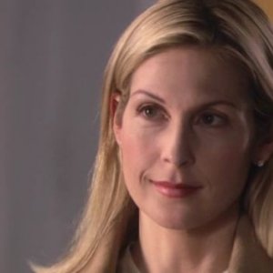 Kelly Rutherford  in una scena dell'episodio 'Bugie e Videotape' della serie tv Gossip Girl